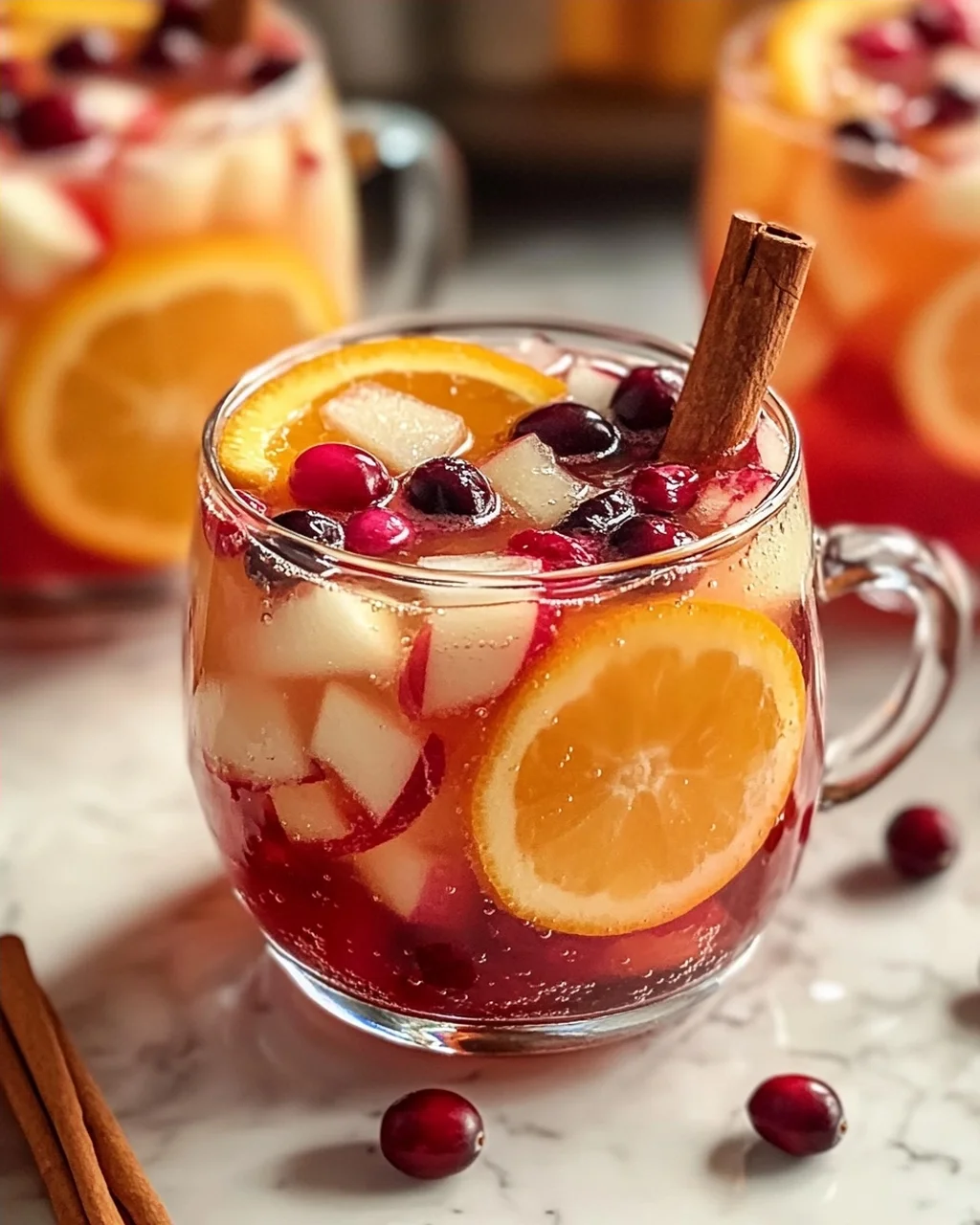 Erfrischender Thanksgiving Punch: Das perfekte Rezept ohne Alkohol!